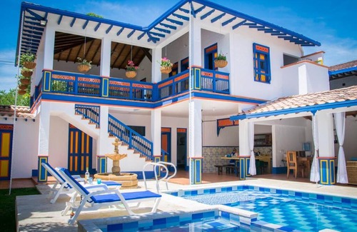 Quebrada Guadalejo House | Cauca Viejo, Hermosa Casa Colonial con Piscina