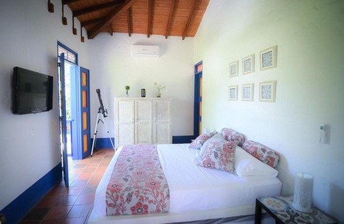 Quebrada Guadalejo House | Cauca Viejo, Hermosa Casa Colonial con Piscina