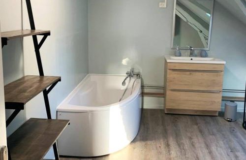 Caudry Apartment | Caudry : Appartement spacieux plein centre