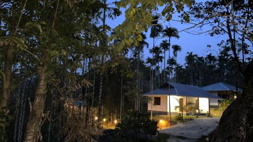 Amalavayal House | Cave Valley Wayanad