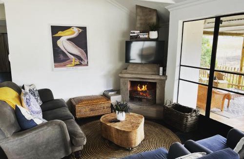Lidgetton West Apartment | Caversham Woods