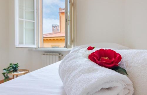 Pisa City Centre Apartment | Cavour 9 - Luminoso 3 Camere Borgo Stretto Vista in Centro