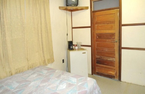 Caye Caulker Hotel | Caye Caulker Private Room 1