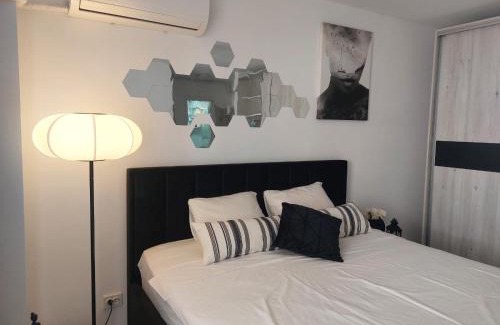 Popesti-Leordeni Apartment | CC Studio