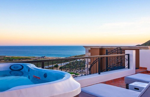 Los Cabos Condo | CCV Quivira-2BR Penthouse w/Rooftop FirePit/HotTub, Golf!