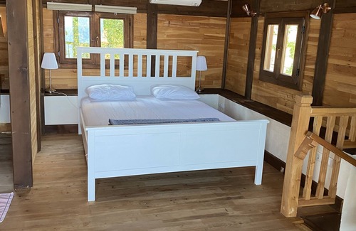Palamutbuku House | Cedar 1-Bed House with stunning views