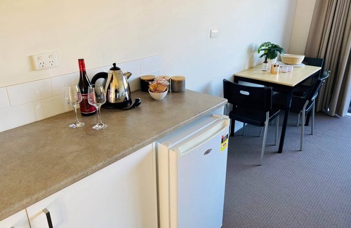 Merrijig Apartment | Cedar 2, Cedar 2 - Motel Room