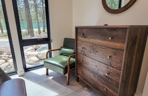 Mazama Cabin | Cedar Falls Cabin At The Inn At Mazama