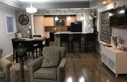 Cedar Mill House | Cedar Mill Getaway