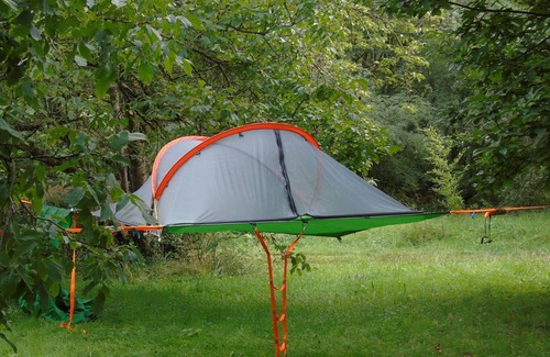 Wassy Cabin | Celestial hanging tent