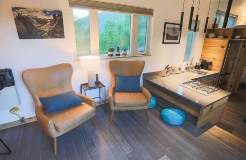 Dolores House | Celestial Sights in a Tiny House Getaway - Unit 1