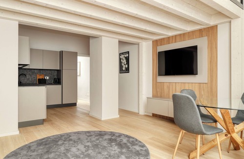 Bullona Apartment | Cenisio 23 - One Bedroom Apartment, Sleeps 4