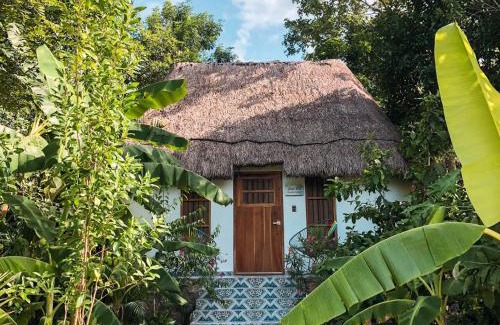 Chochola Cabin | Cenote San Ignacio