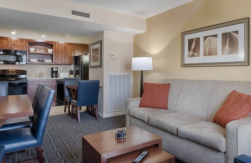 The Point Resort | Center of Newport and the boat show