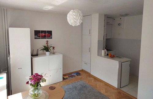 Powisle Apartment | Center PGE Co-working Apartment