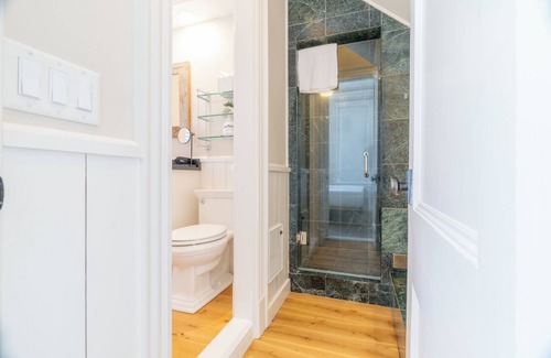 Nantucket Town Hotel | Centerboard