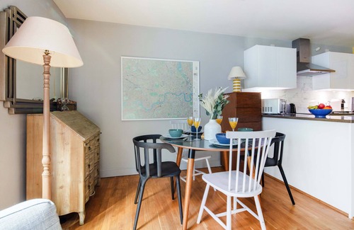 Westminster Apartment | Central 1BR in Westminster by Buckingham Palace