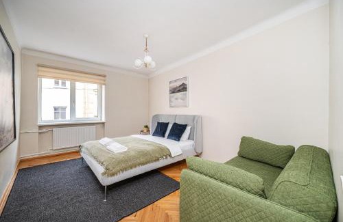 Old Town Apartment | Central and Comfy 2 Bedroom Apartment by Reside Baltic