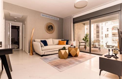 Kiryat HaLeom Apartment | Central and Luxury New 2BR&2Bth - Private Parking