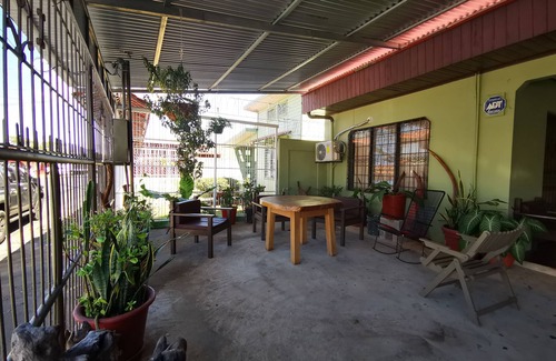 Canas Apartment | Central apartments 1 hour from the beaches of Guanacaste, volcanoes, parks.