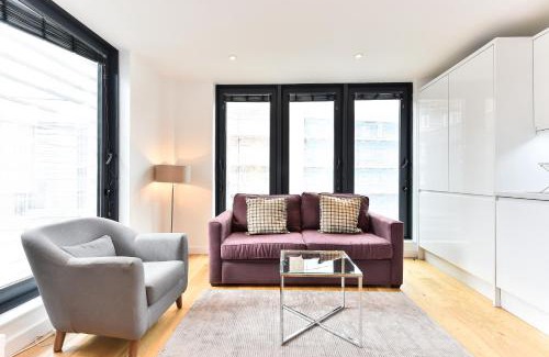 Cathedrals Apartment | Central Apartments