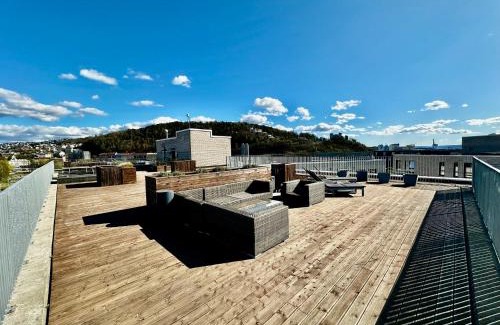 Gamle Oslo Apartment | Central by Oslo S & Opera Balcony & Morning Sun