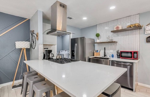 Austin House | Central/Heated or Cool Pool/Spa/BBQ/Arcade/Shuffleboard