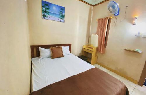 Karimunjava Hotel | Central House Karimunjawa Mitra RedDoorz