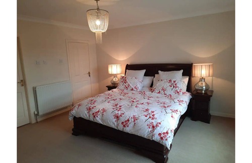 Broadford House | Central Hub to Explore Clare, Galway, Limerick and Kerry