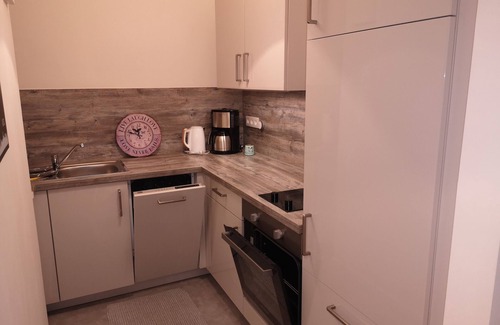 Mitte Apartment | Central location, close to the train station and the fjord, bus stops nearby