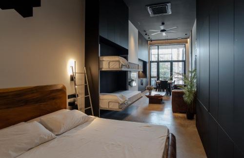 Les Tendetes Apartment | Central loft 60 m2 ideal for small families