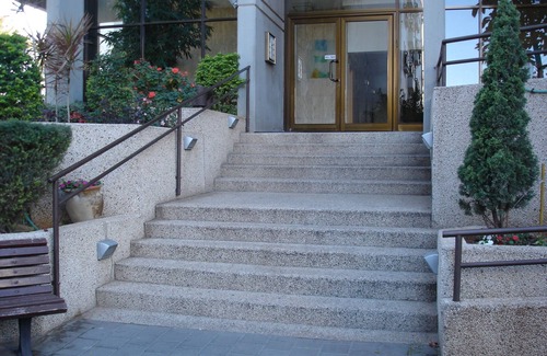 Tel Aviv Apartment | Central N/Doorman/Luxury Artist apt/parking/great location/super transportatio