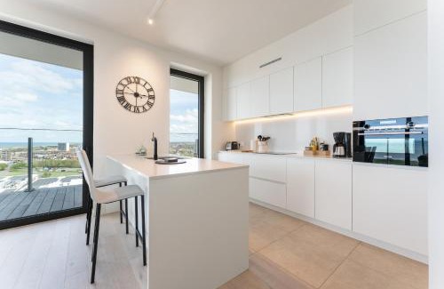 Ostend Apartment | Central Park fenomenaal app met zwembad en gym!
