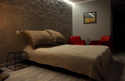 Siauliai City Center House | Central place with lake view