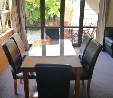 Franz Josef Glacier House | Central & Relaxing