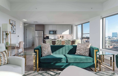 Central Square Apartment | Central Square 2BR Penthouse near MIT & Harvard to Balance Life, Work Play Sleep