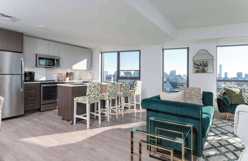 Central Square Apartment | Central Square 2BR Penthouse near MIT & Harvard to Balance Life, Work Play Sleep