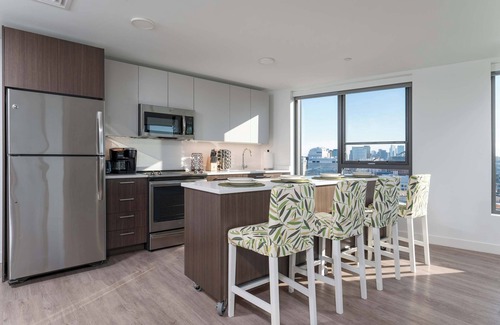 Central Square Apartment | Central Square 2BR Penthouse near MIT & Harvard to Balance Life, Work Play Sleep