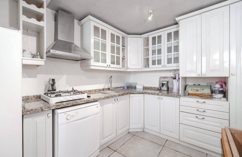Ayvalik City Center House | Central Stone Loft - 2 mins Beach - 5 mins Marina