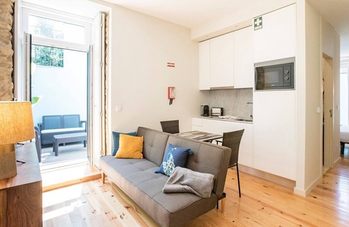 Centro / Baixa Apartment | Central Studio w/Pool & Patio by LovelyStay
