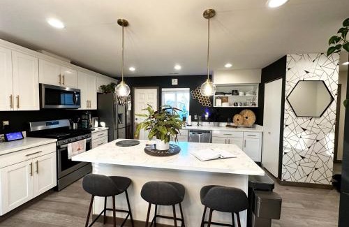 Central Tacoma House | Central Tacoma Homestay with breakfast included -private room-
