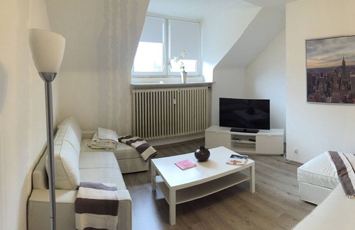 Mitte Apartment | Central top floor apartment in close proximity to the main market and Porta Nigra