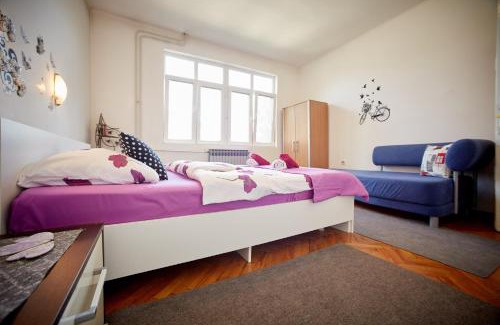 Tuzla Apartment | Central Tuzla apt - free parking