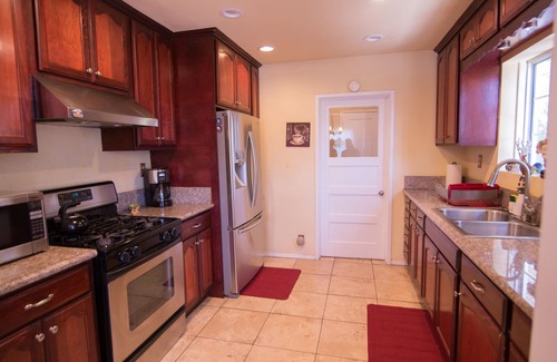 Mid City House | Centrally located! 15 min. to beach, patio, pet friendly & families welcome!