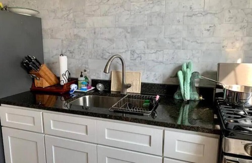 Morgantown House | Centrally Located 3 BR Suite with Stylish Upgrades