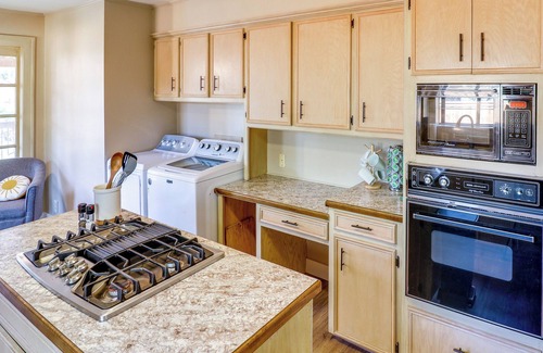 Abilene House | Centrally Located Abilene Abode: 2 Mi to Downtown!