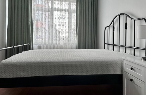 Istanbul House | Centrally located, air-conditioned, family-friendly apartment