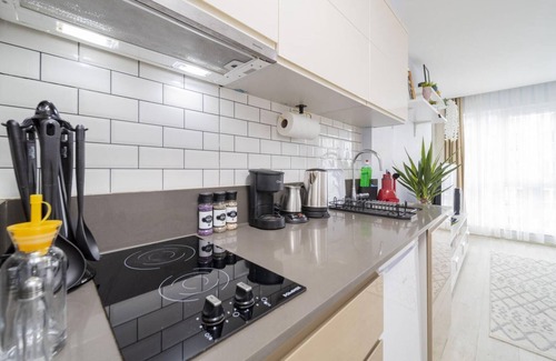 Kepez Apartment | Centrally Located Flat with Pool in Antalya