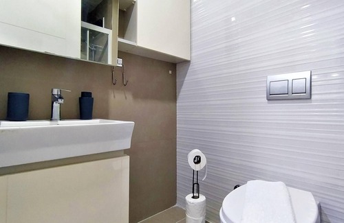 Kepez Apartment | Centrally Located Flat with Pool in Antalya