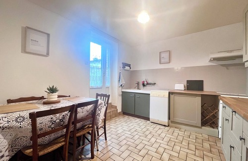 Le Dorat House | Centrally located in a beautiful town, private garden & parking